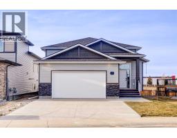 413 Rivergrove Chase W, Lethbridge, Alberta