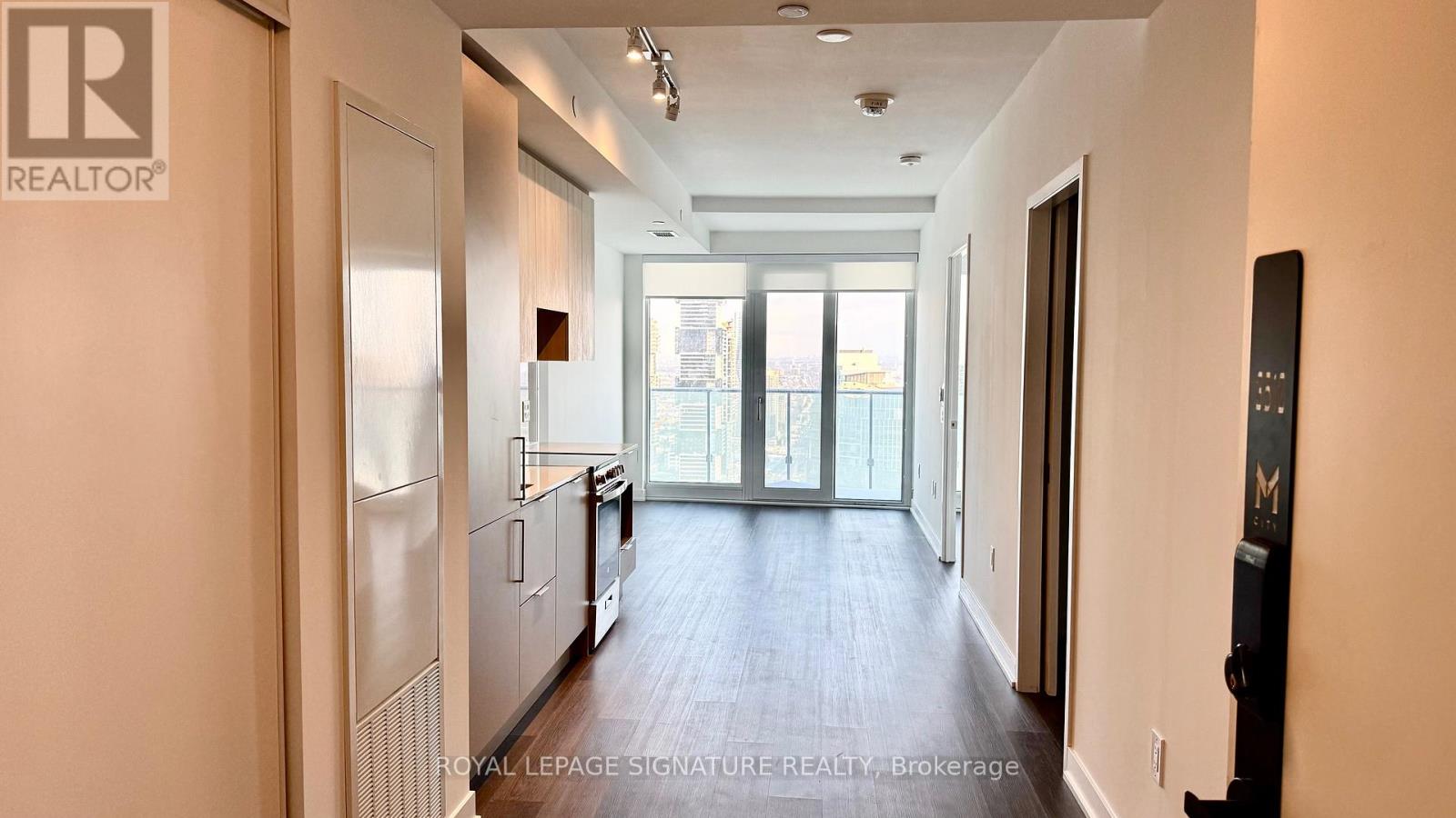 3512 - 3900 Confederation Parkway, Mississauga, Ontario  L5B 0M3 - Photo 8 - W12738246