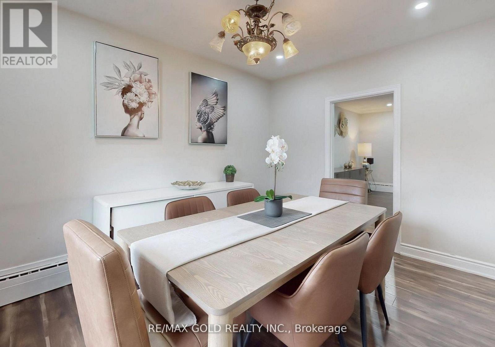 61 Centre Street N, Brampton, Ontario  L6V 1T1 - Photo 12 - W12738274