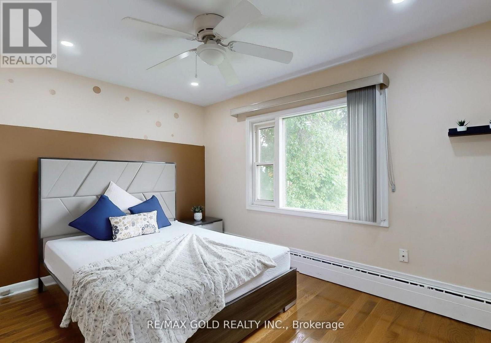 61 Centre Street N, Brampton, Ontario  L6V 1T1 - Photo 18 - W12738274