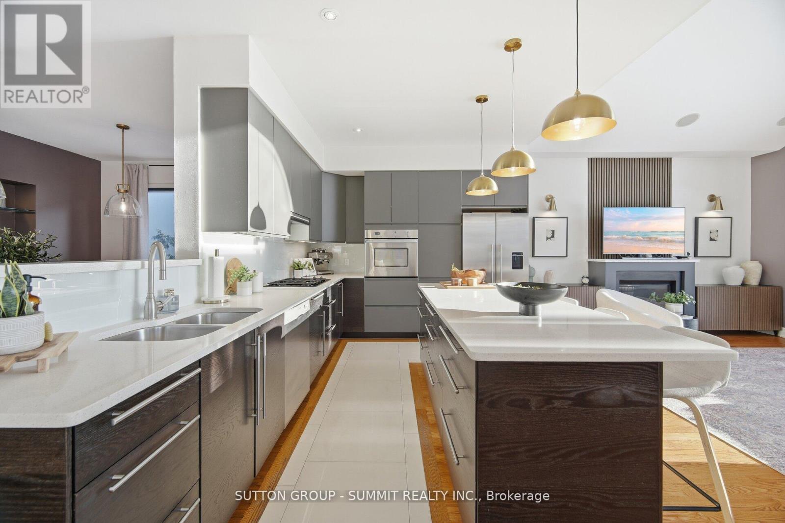 24 Joymar Drive, Mississauga, Ontario  L5M 1E9 - Photo 14 - W12738328