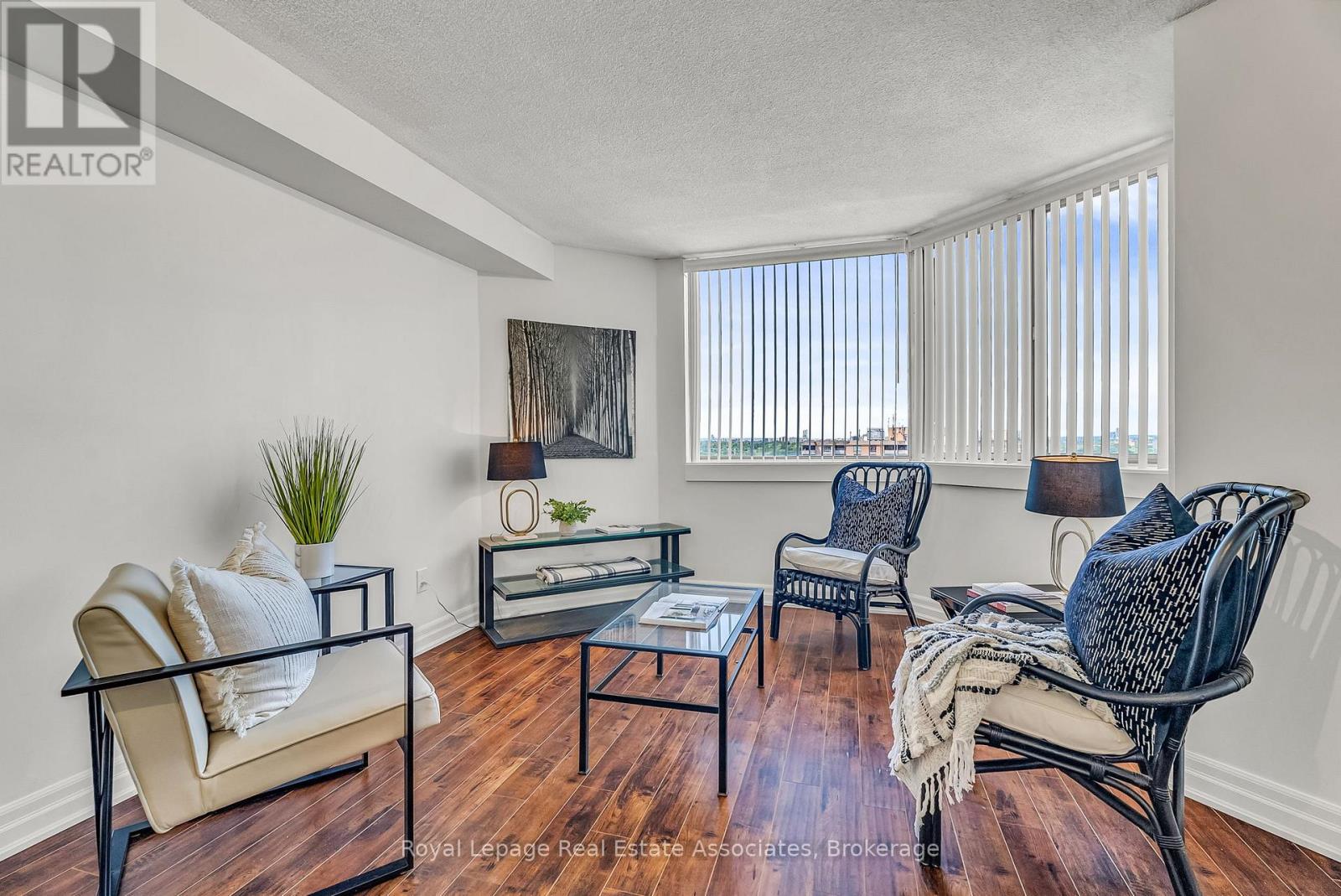 1907 - 234 Albion Road, Toronto, Ontario  M9W 6A5 - Photo 19 - W12738452