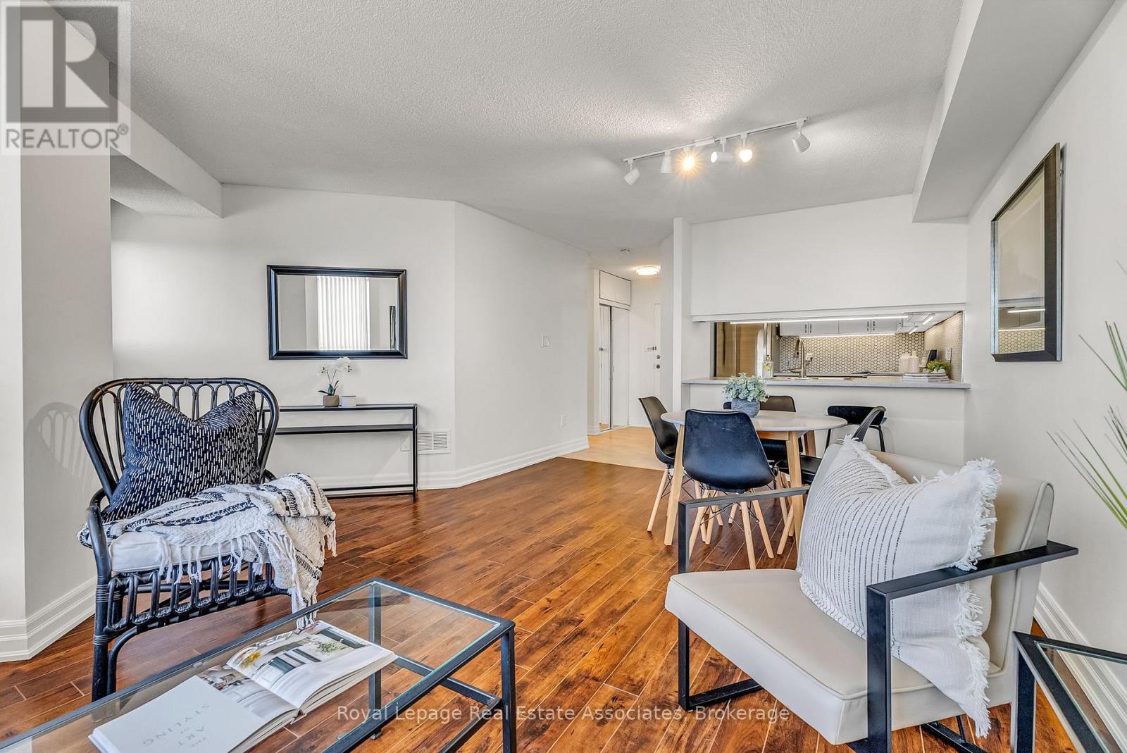 1907 - 234 Albion Road, Toronto, Ontario  M9W 6A5 - Photo 20 - W12738452