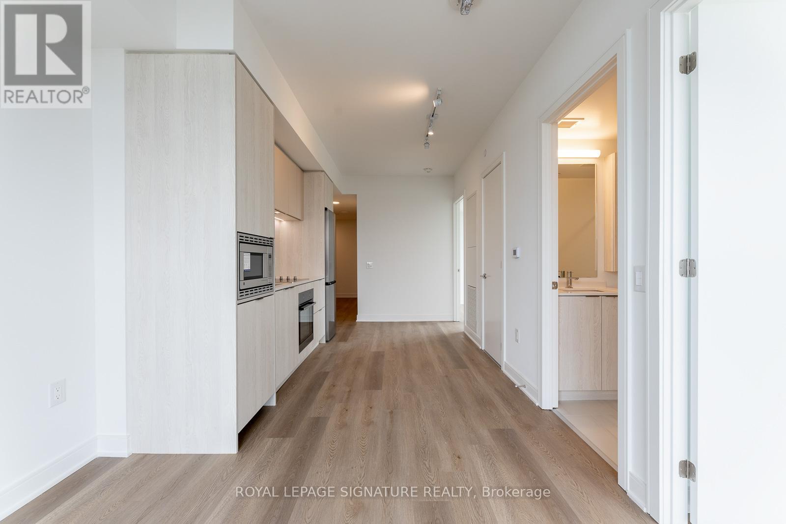 1204 - 86 Dundas Street E, Mississauga, Ontario  L5A 1W4 - Photo 10 - W12738474