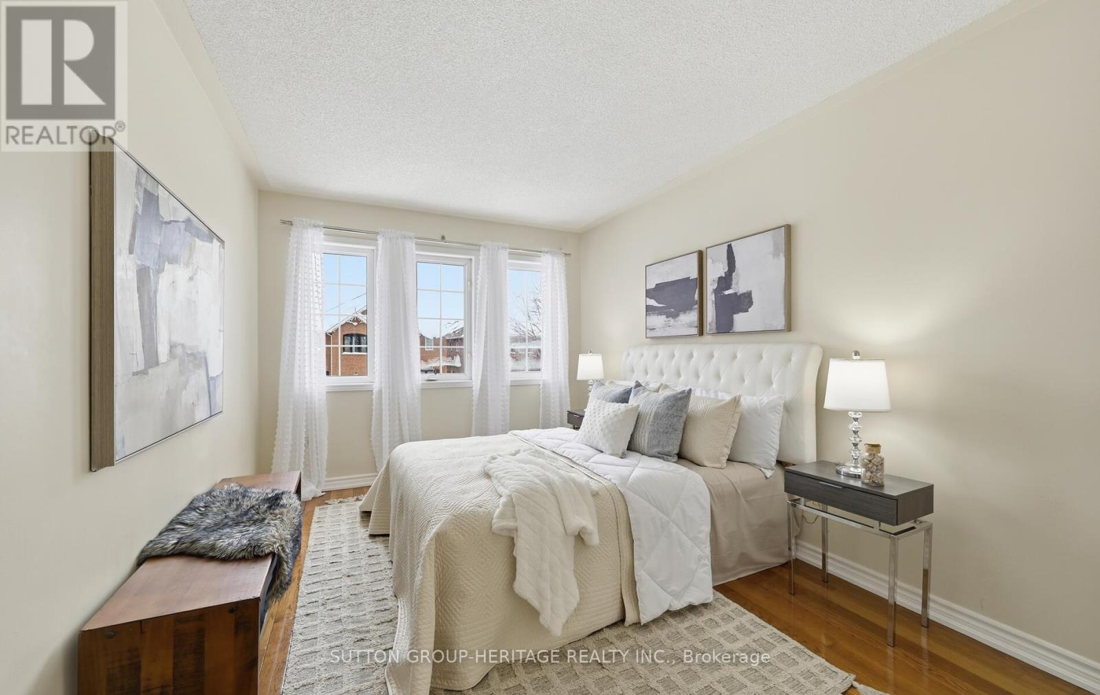 717 Dolly Bird Lane, Mississauga, Ontario  L5W 1C7 - Photo 10 - W12738484