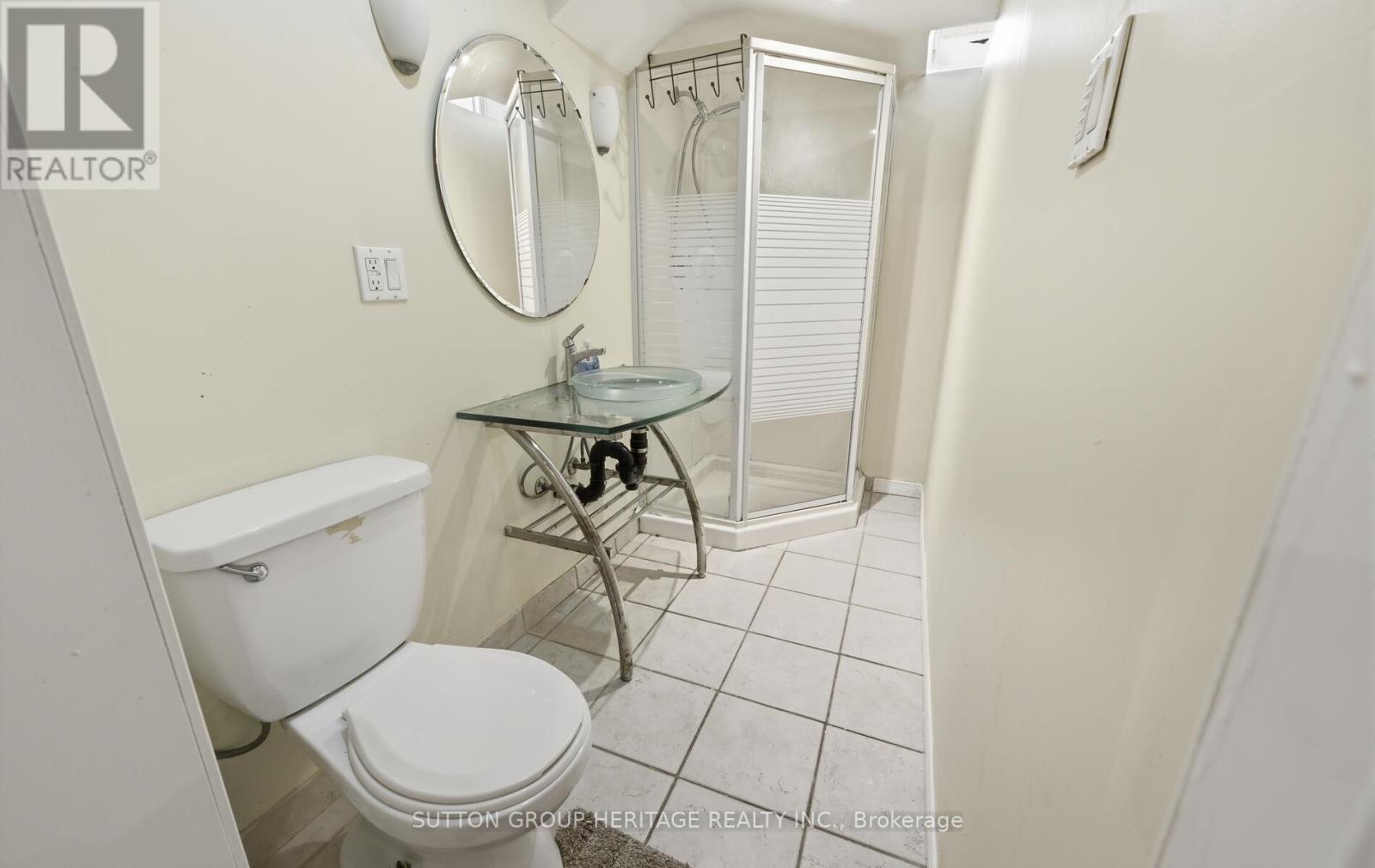 717 Dolly Bird Lane, Mississauga, Ontario  L5W 1C7 - Photo 23 - W12738484