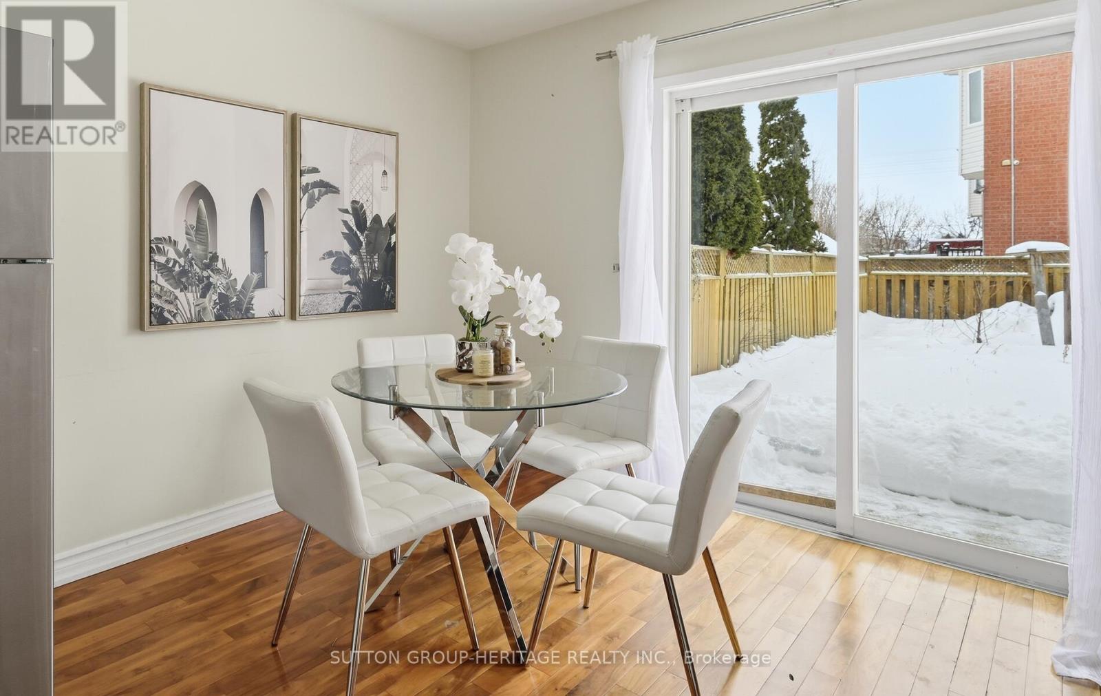 717 Dolly Bird Lane, Mississauga, Ontario  L5W 1C7 - Photo 8 - W12738484