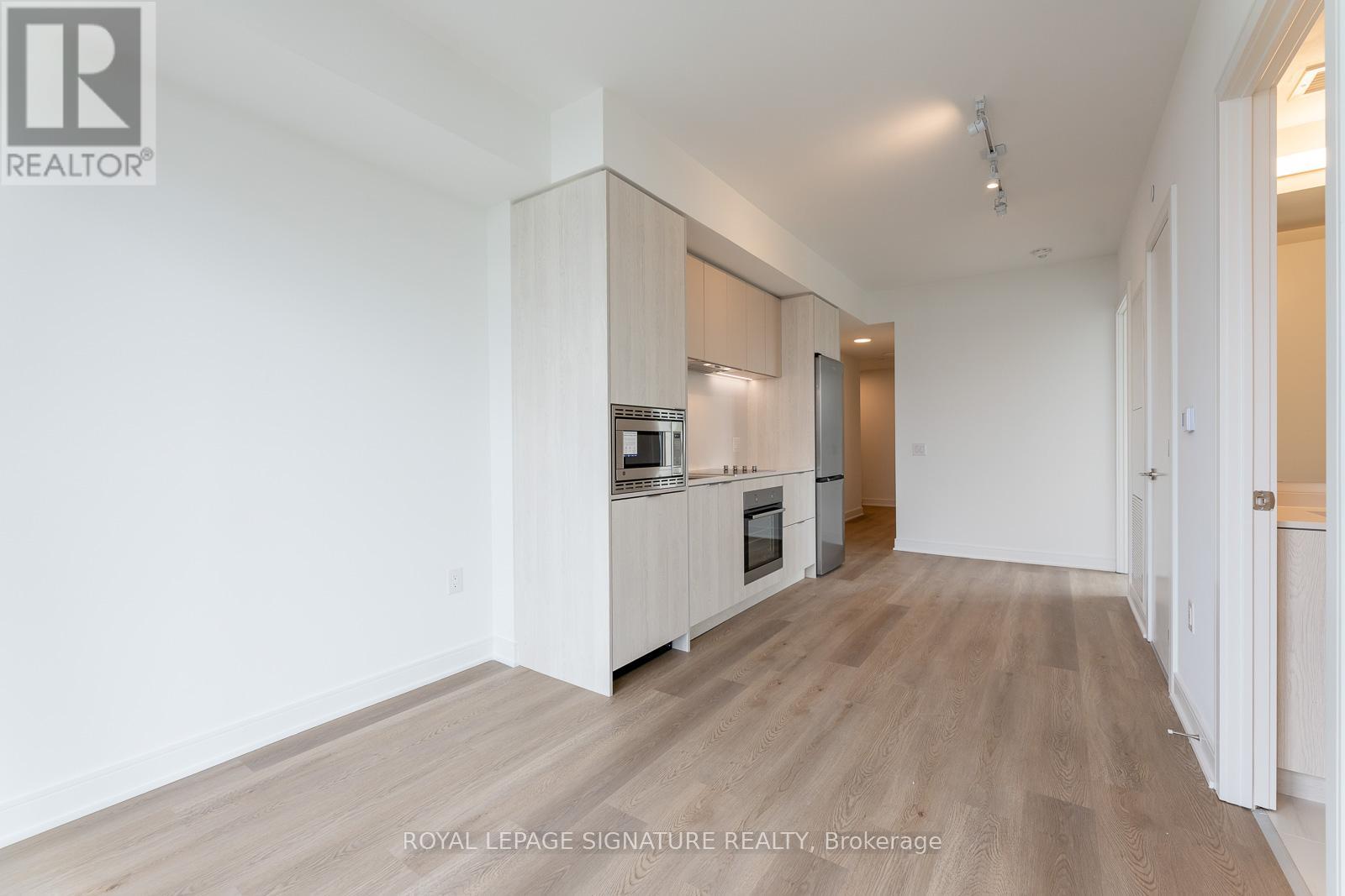 1204 - 86 Dundas Street E, Mississauga, Ontario  L5A 1W4 - Photo 10 - W12738494