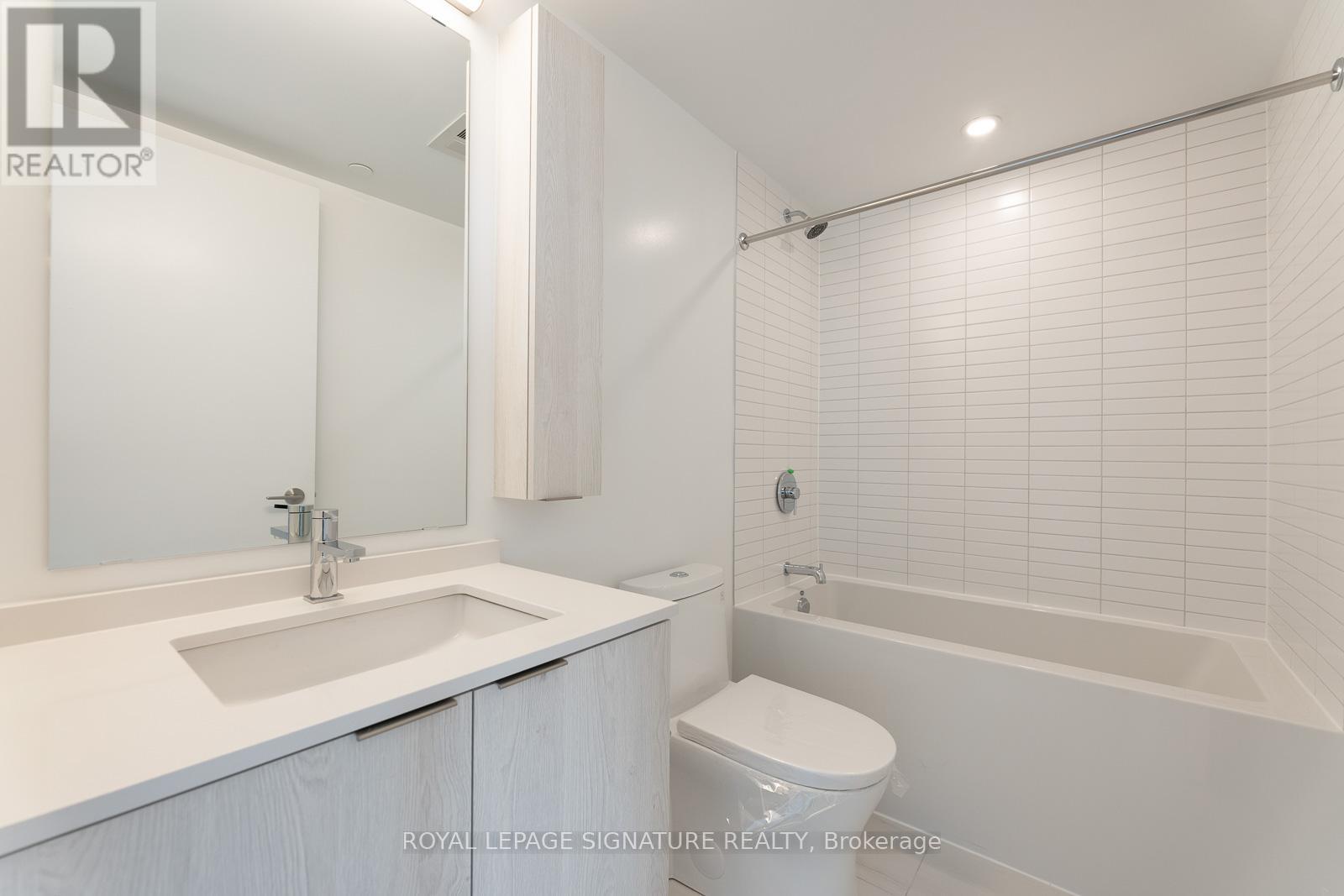 1204 - 86 Dundas Street E, Mississauga, Ontario  L5A 1W4 - Photo 13 - W12738494