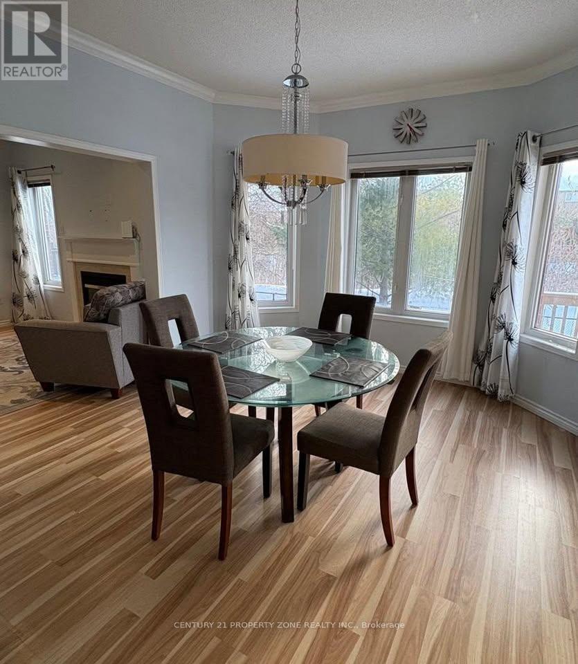 16 Cottontail Road, Brampton, Ontario  L7A 3R3 - Photo 4 - W12738514