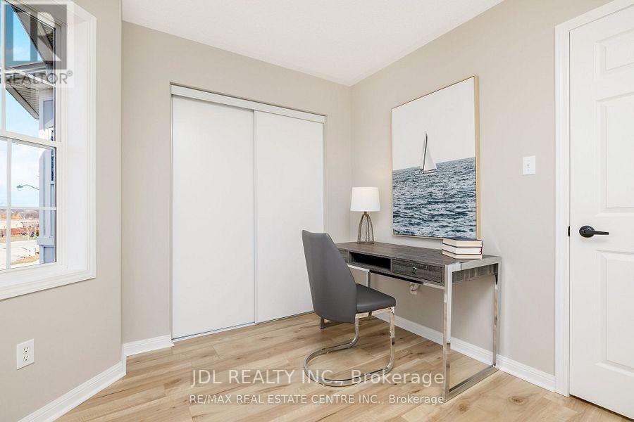 873 Gazley Circle, Milton, Ontario  L9T 6L7 - Photo 3 - W12738520