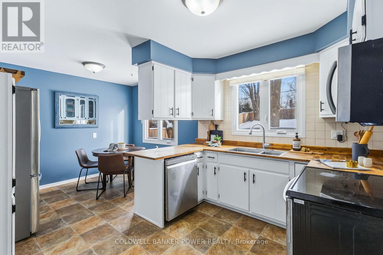 27 Foxcroft Crescent, London South, Ontario  N6K 3A3 - Photo 14 - X12738546