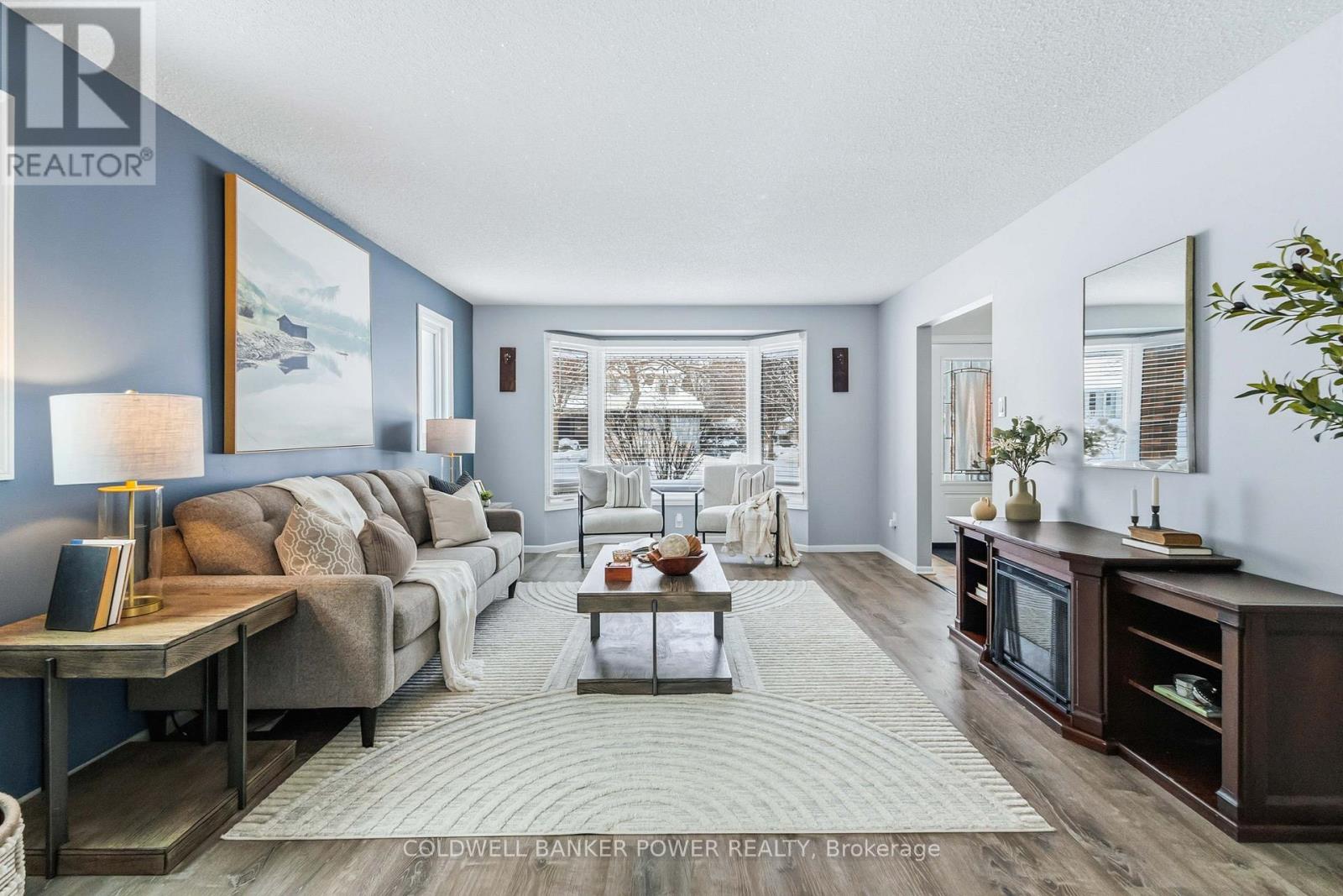 27 Foxcroft Crescent, London South, Ontario  N6K 3A3 - Photo 8 - X12738546