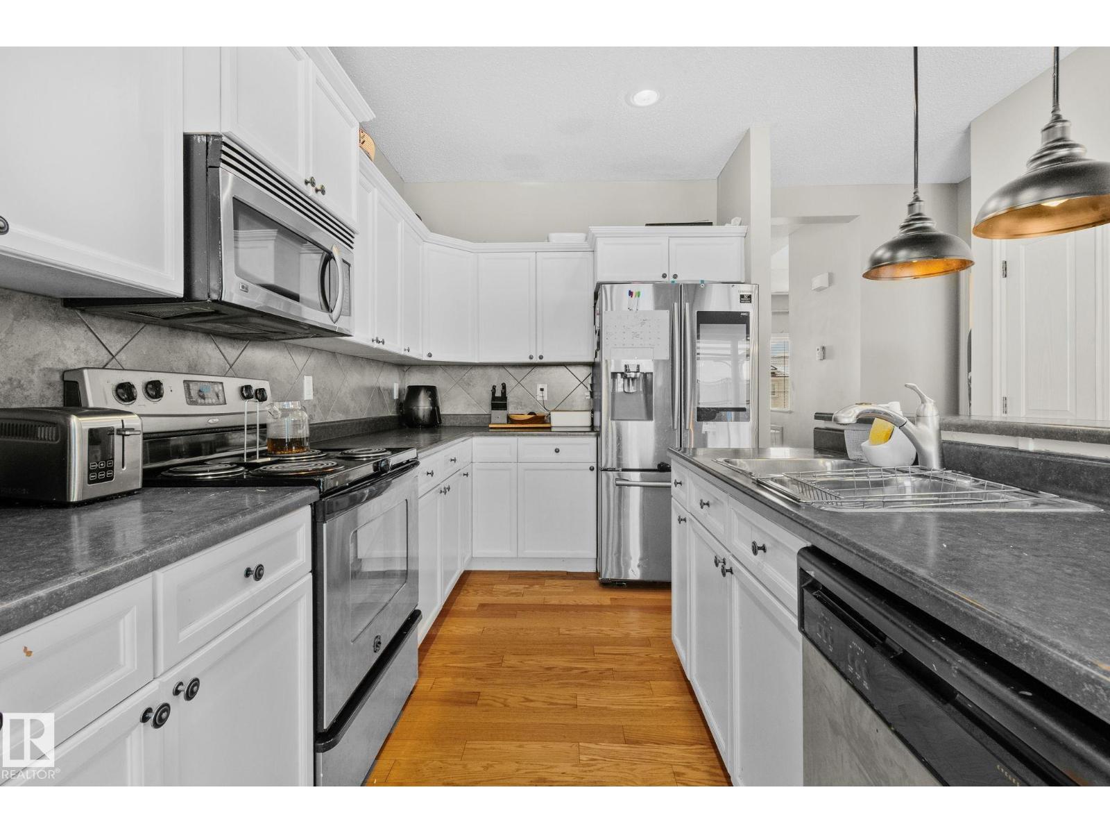 #46 13825 155 Av Nw, Edmonton, Alberta  T6V 0B8 - Photo 4 - E4471397