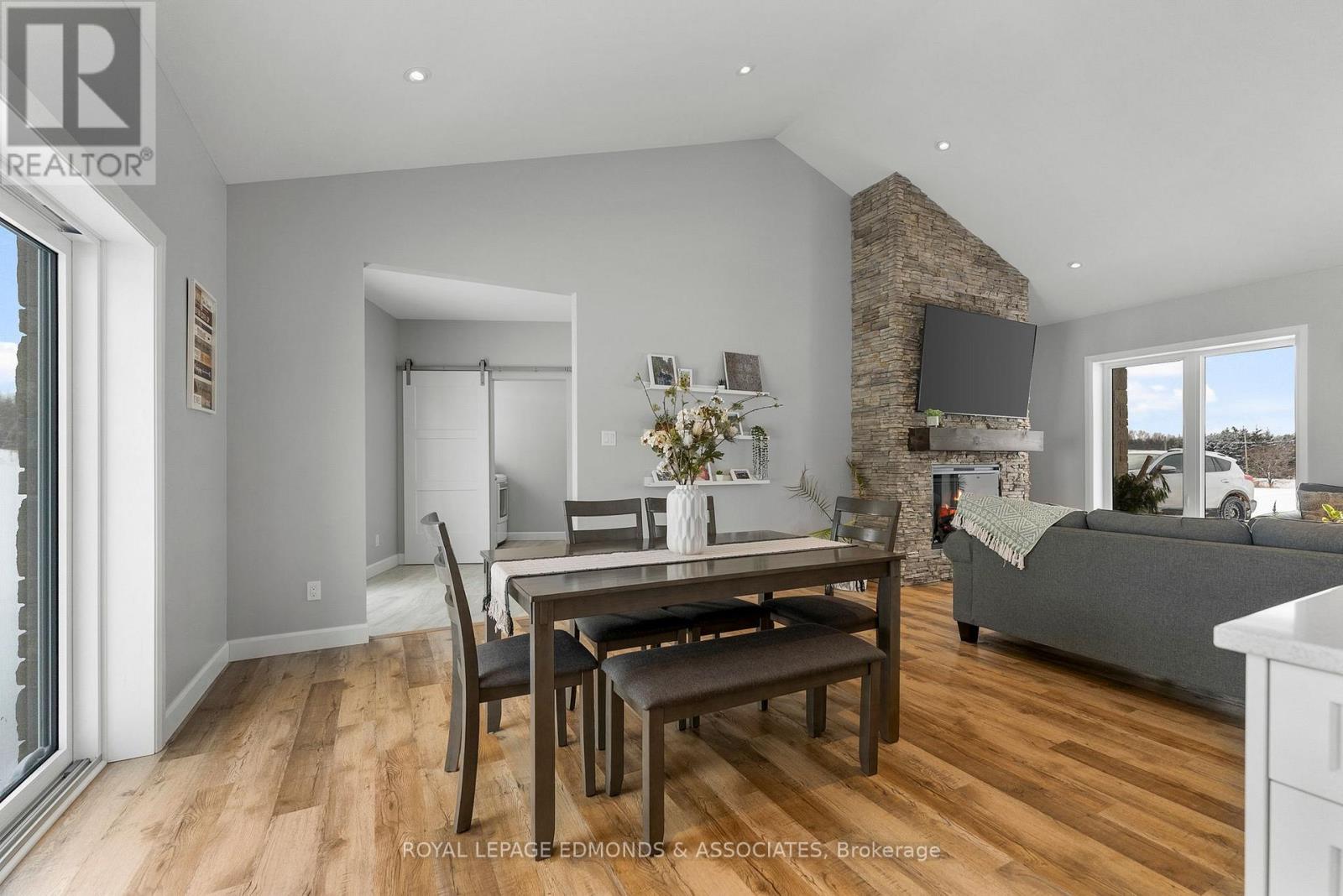 346 Foresters Falls Road, Whitewater Region, Ontario  K0J 1K0 - Photo 12 - X12738600