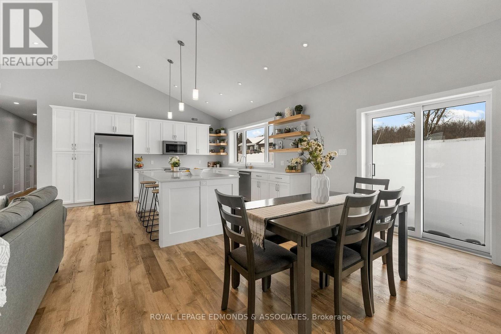 346 Foresters Falls Road, Whitewater Region, Ontario  K0J 1K0 - Photo 13 - X12738600