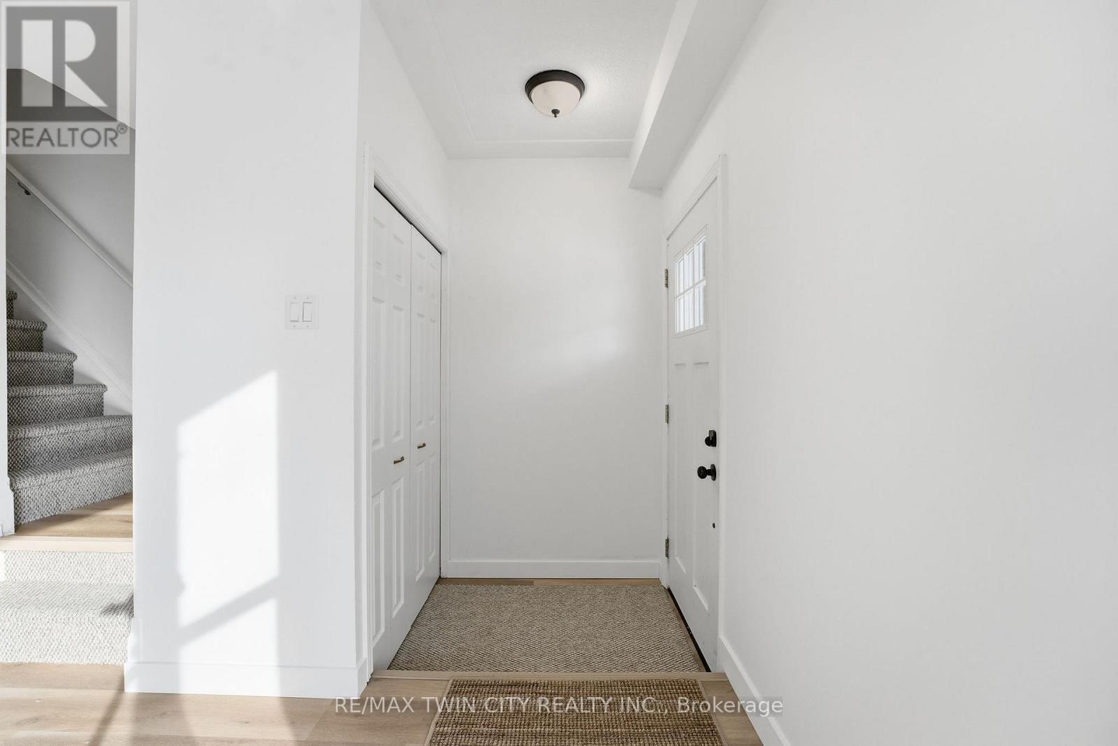 20c - 35 Oakhill Drive, Brantford, Ontario  N3T 1R1 - Photo 5 - X12738464