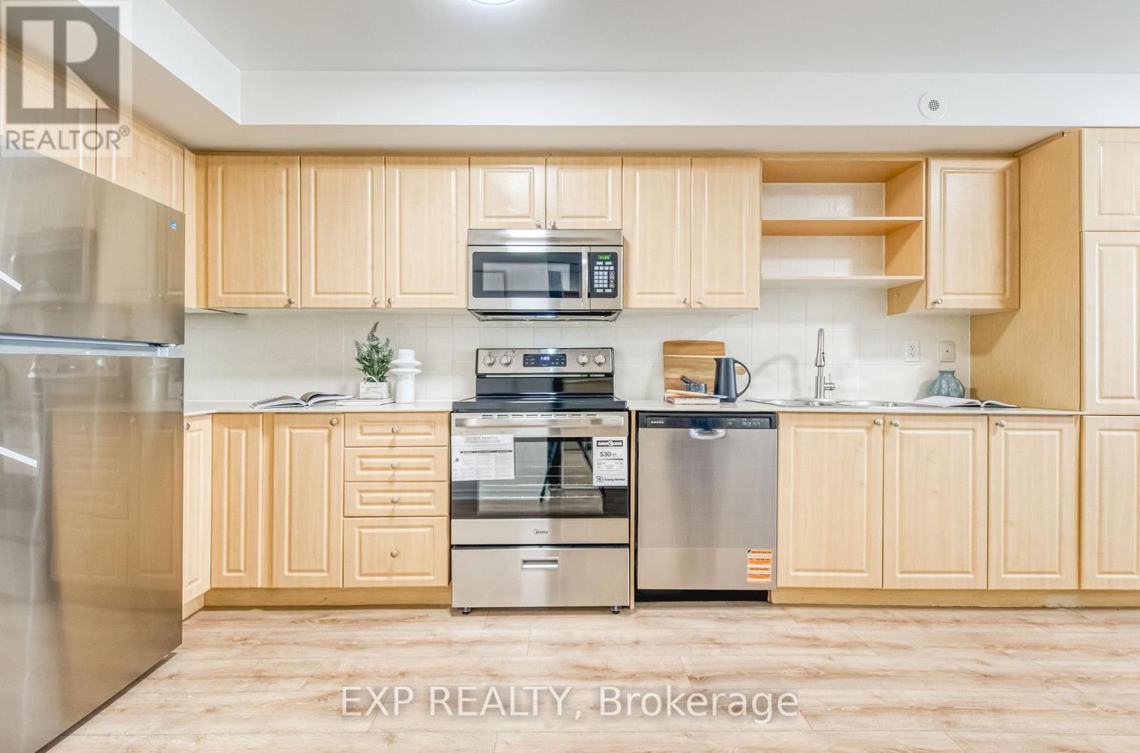 2 - 29 Frances Loring Lane, Toronto, Ontario  M4M 3E8 - Photo 17 - E12738394