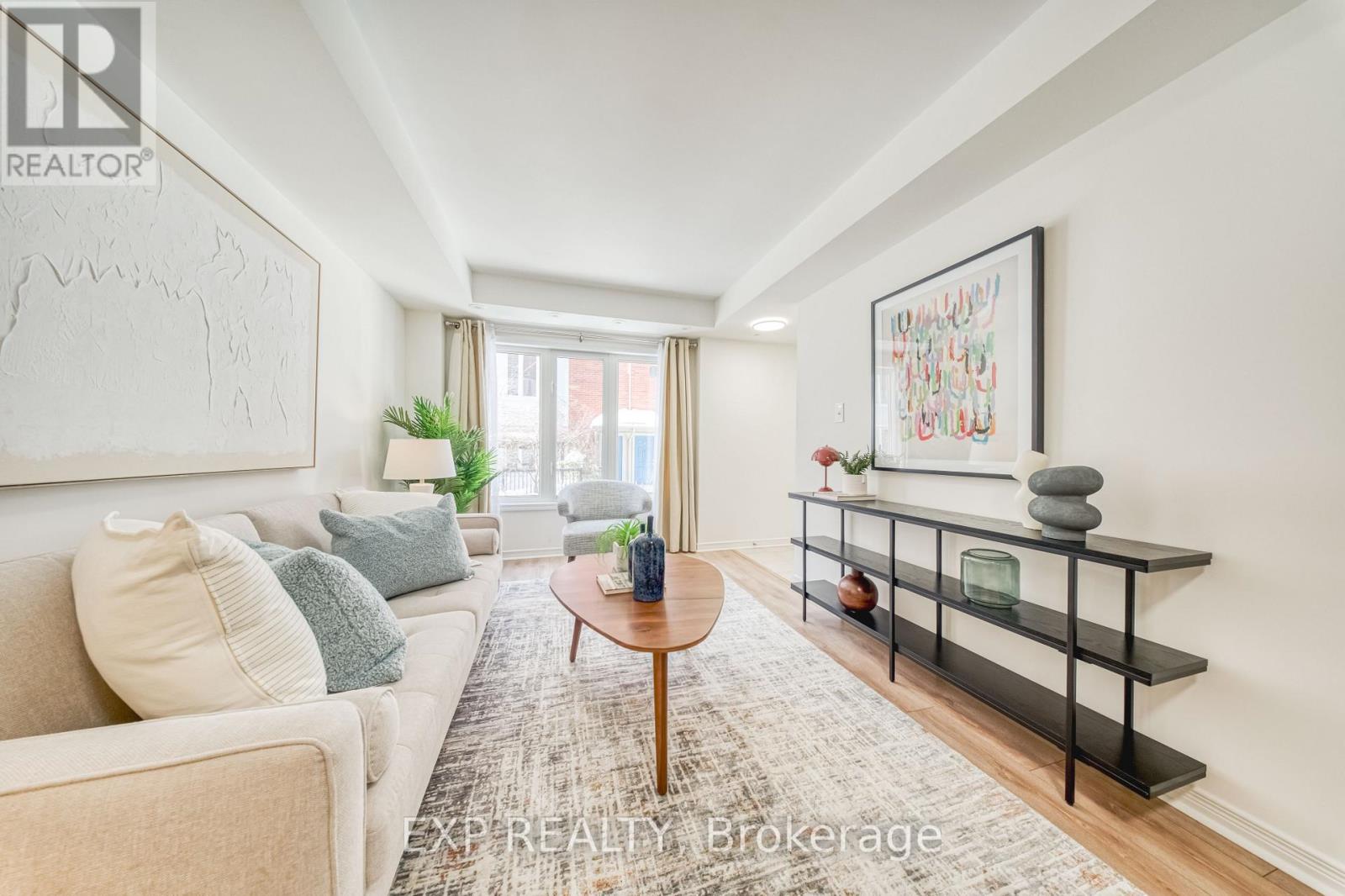 2 - 29 Frances Loring Lane, Toronto, Ontario  M4M 3E8 - Photo 8 - E12738394