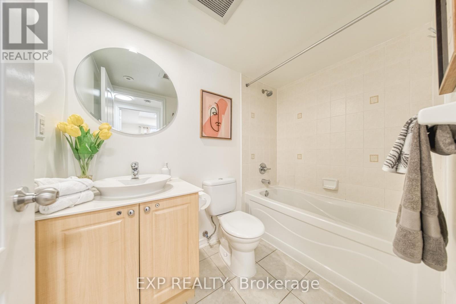 2 - 29 Frances Loring Lane, Toronto, Ontario  M4M 3E8 - Photo 25 - E12738394