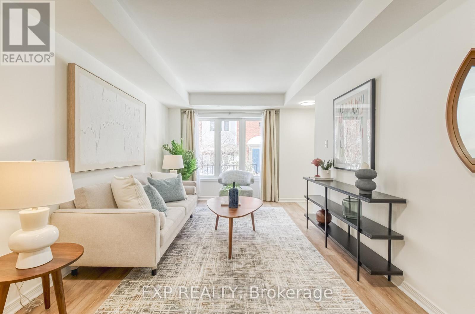 2 - 29 Frances Loring Lane, Toronto, Ontario  M4M 3E8 - Photo 7 - E12738394