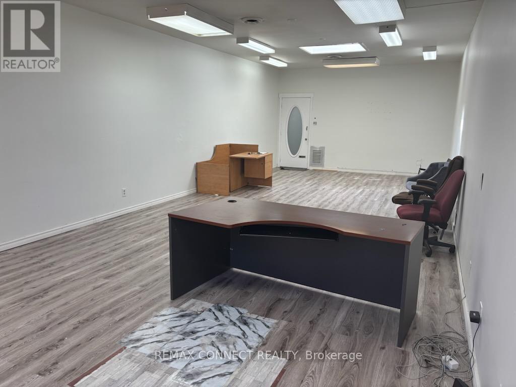 4 - 68 Harwood Avenue S, Ajax, Ontario  L1S 2H6 - Photo 5 - E12568134