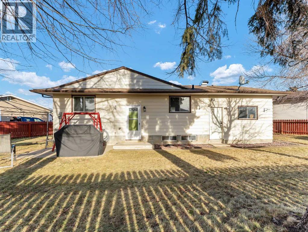 86 Milne Place Se, Medicine Hat, Alberta  T1A 7P3 - Photo 29 - A2277397