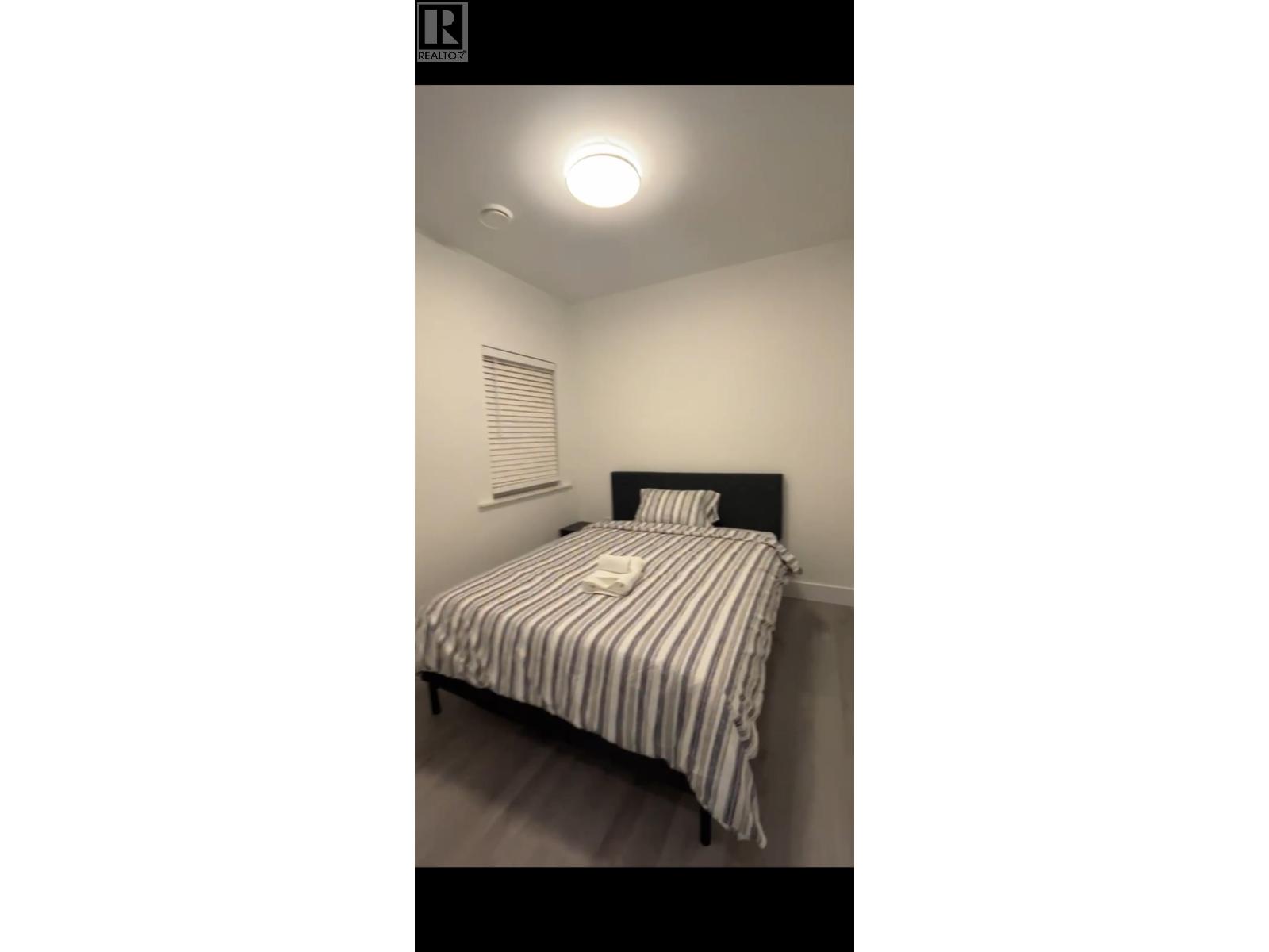 2 1538 E 61 Avenue, Vancouver, British Columbia  V5P 2J4 - Photo 5 - R3084480