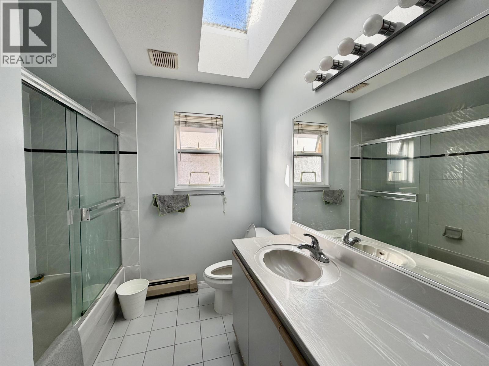 9810 Tuttle Avenue, Richmond, British Columbia  V6X 3N4 - Photo 3 - R3084486