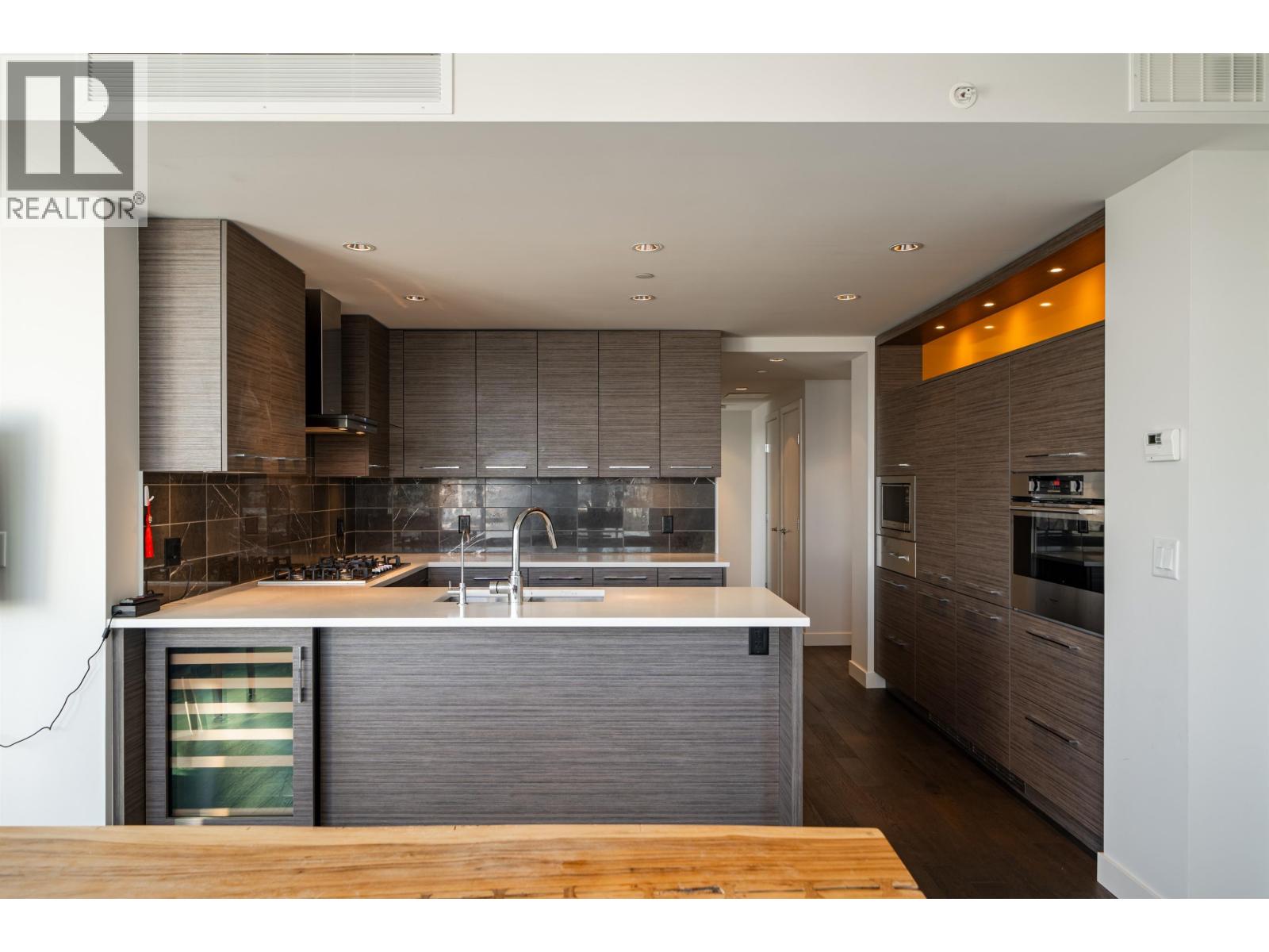 1705 7468 Lansdowne Road, Richmond, British Columbia  V7C 0B7 - Photo 12 - R3084489