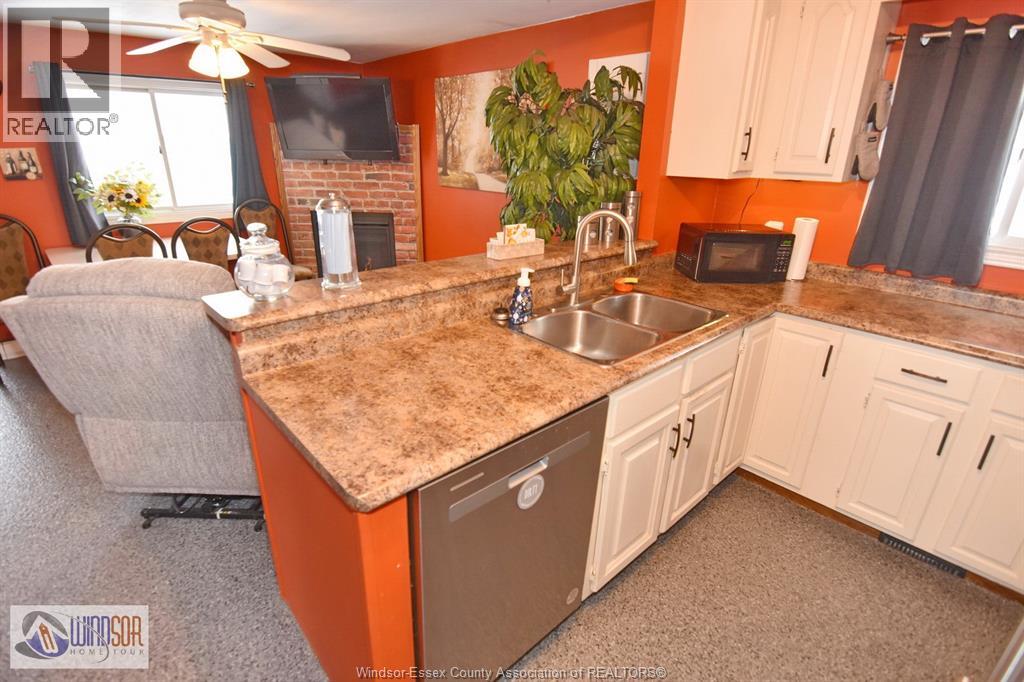 2274 Marentette Avenue, Windsor, Ontario N8W 2C1 - Photo 13 - 26002146
