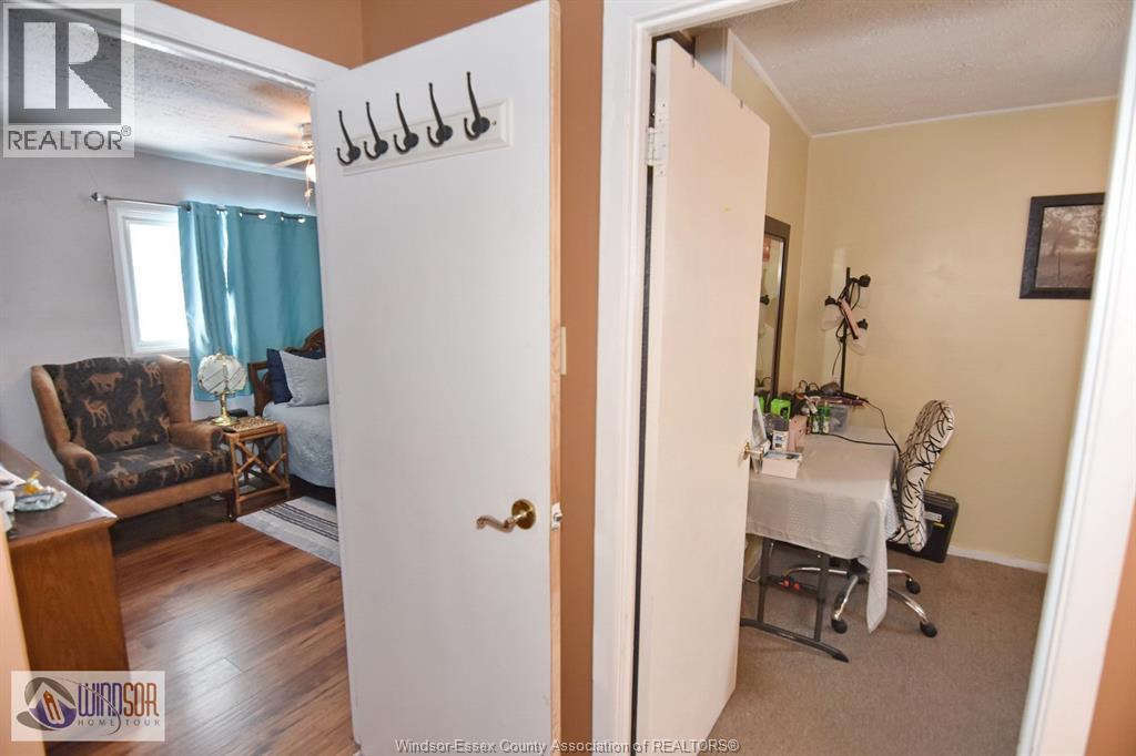 2274 Marentette Avenue, Windsor, Ontario N8W 2C1 - Photo 28 - 26002146