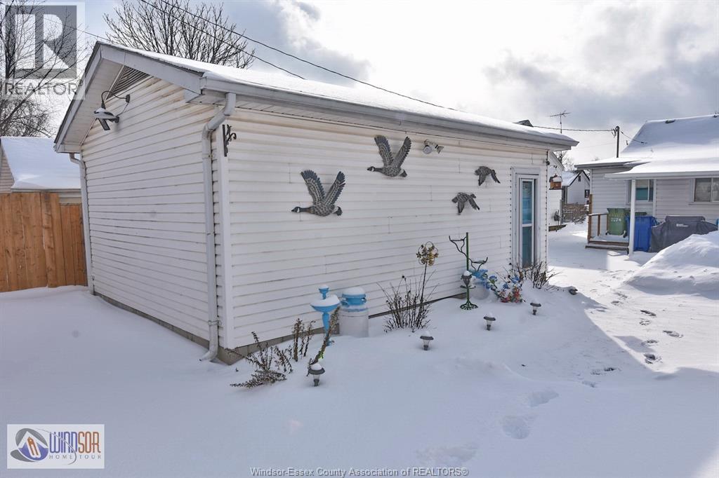 2274 Marentette Avenue, Windsor, Ontario N8W 2C1 - Photo 46 - 26002146