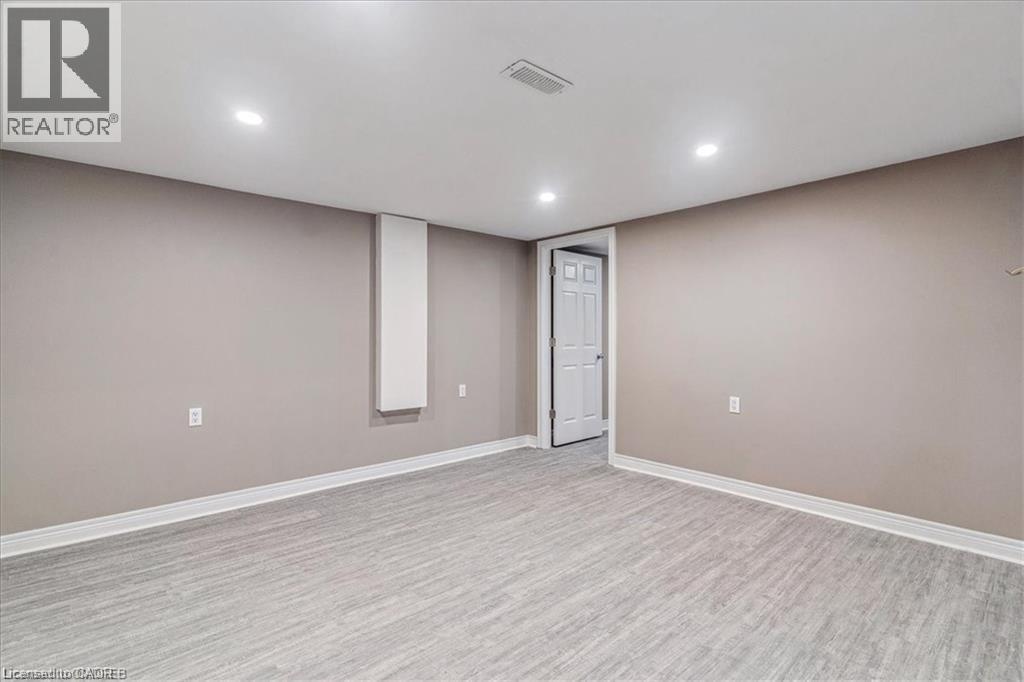 10 Westdale Drive Unit# Lower, St. Catharines, Ontario  L2S 2R8 - Photo 7 - 40801620