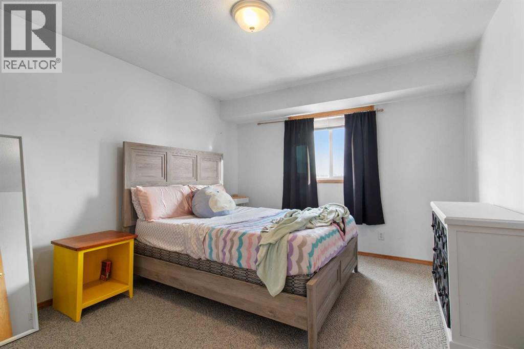 141 Silver Drive, Blackfalds, Alberta  T0M 0J0 - Photo 13 - A2280299