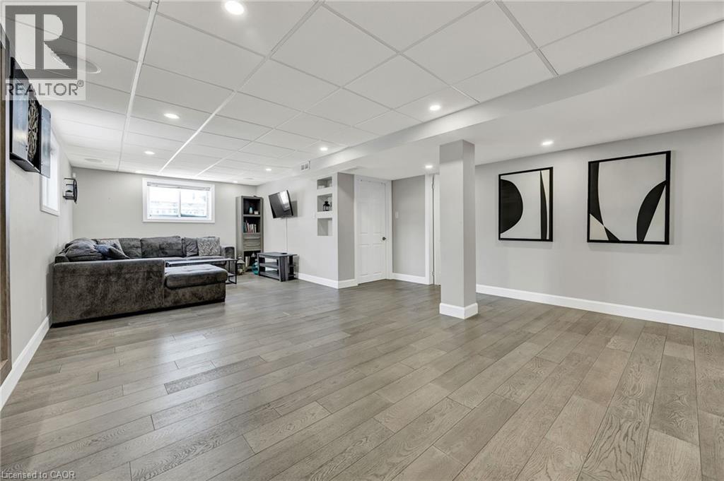 299 Erinbrook Drive, Kitchener, Ontario  N2E 3M2 - Photo 23 - 40793934