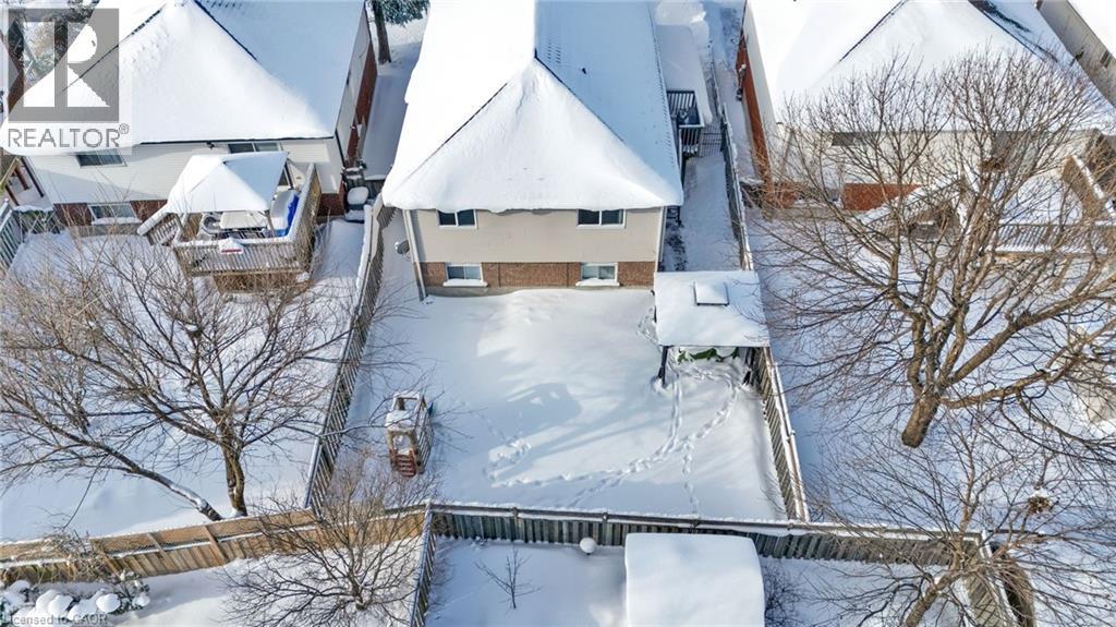 299 Erinbrook Drive, Kitchener, Ontario  N2E 3M2 - Photo 35 - 40793934