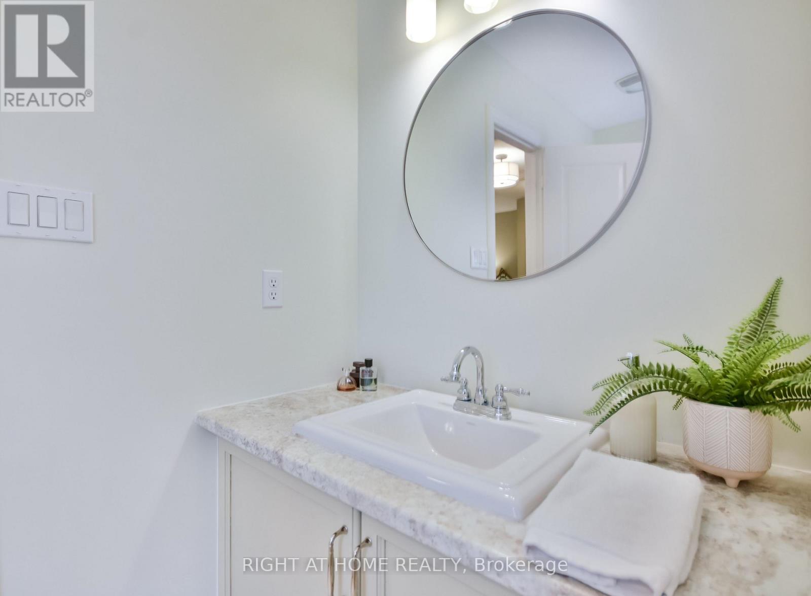 13 Couples Court, Barrie, Ontario  L4M 6V5 - Photo 25 - S12733936