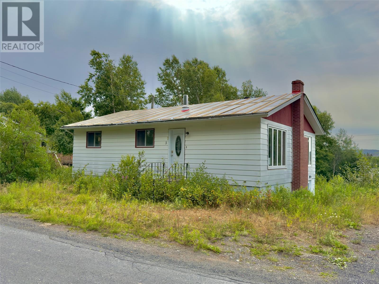 5 Old Mill Road, Clarenville, Newfoundland & Labrador  A5A 1V2 - Photo 1 - 1294065