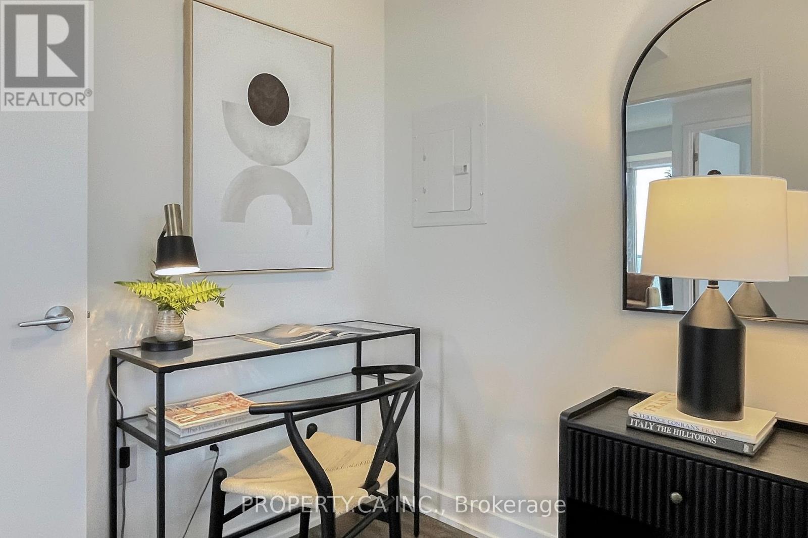 2209 - 15 Queens Quay E, Toronto, Ontario  M5E 0C5 - Photo 13 - C12734938