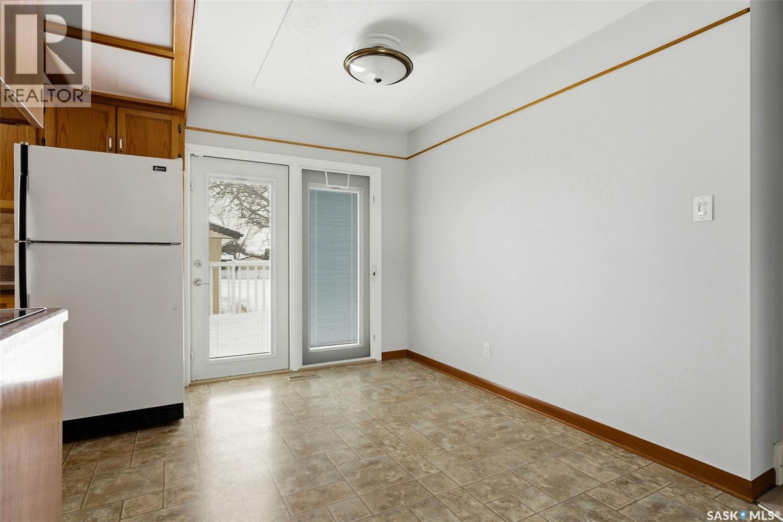 3217 6th Avenue N, Regina, Saskatchewan  S4R 0P7 - Photo 13 - SK027542