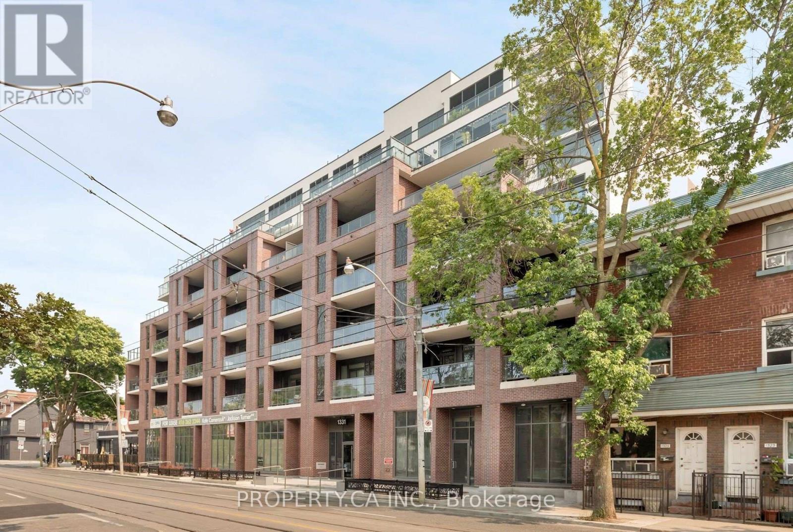 TH08 - 1331 QUEEN STREET E, Toronto, Ontario