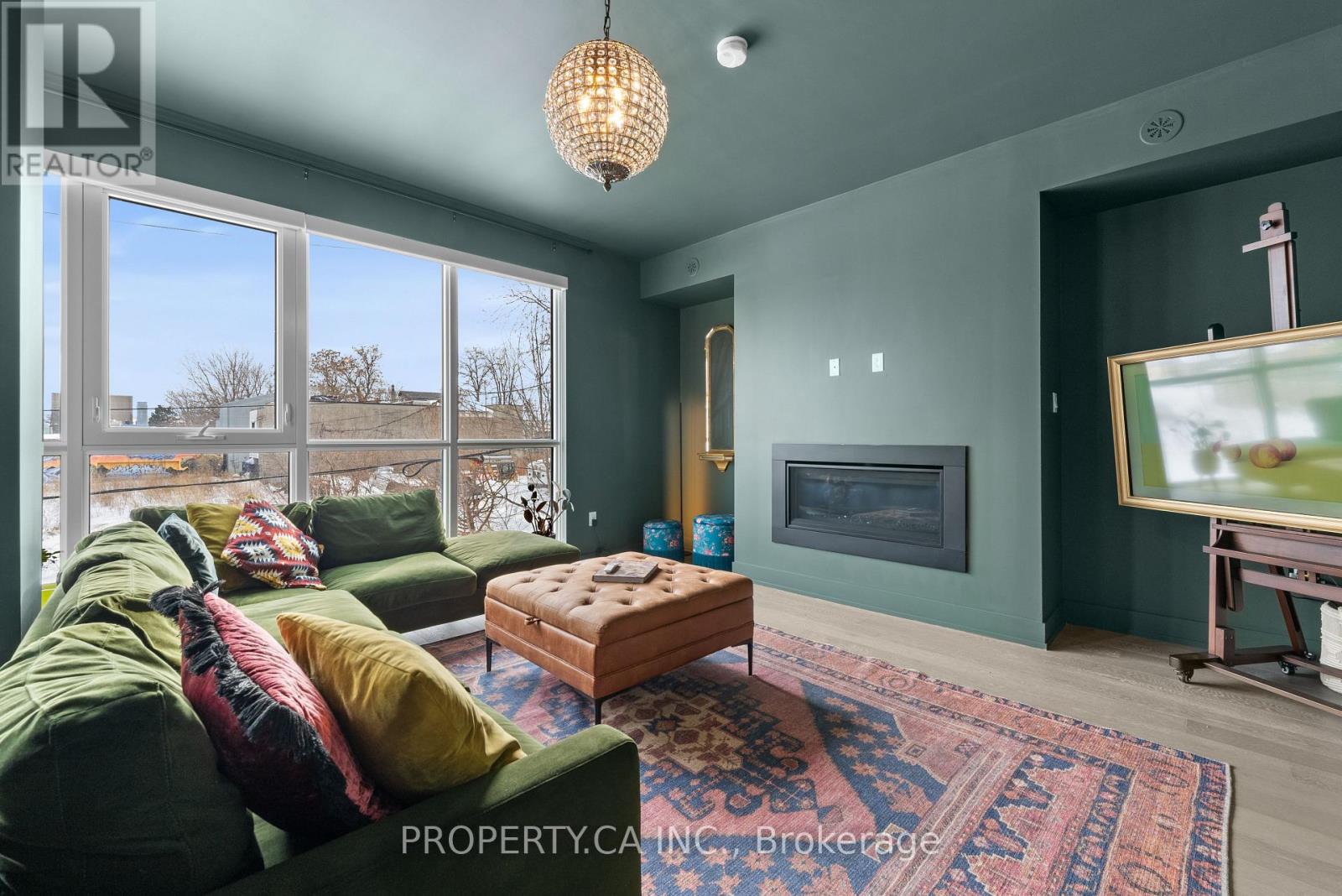 Th08 - 1331 Queen Street E, Toronto, Ontario  M4L 0B1 - Photo 12 - E12738550