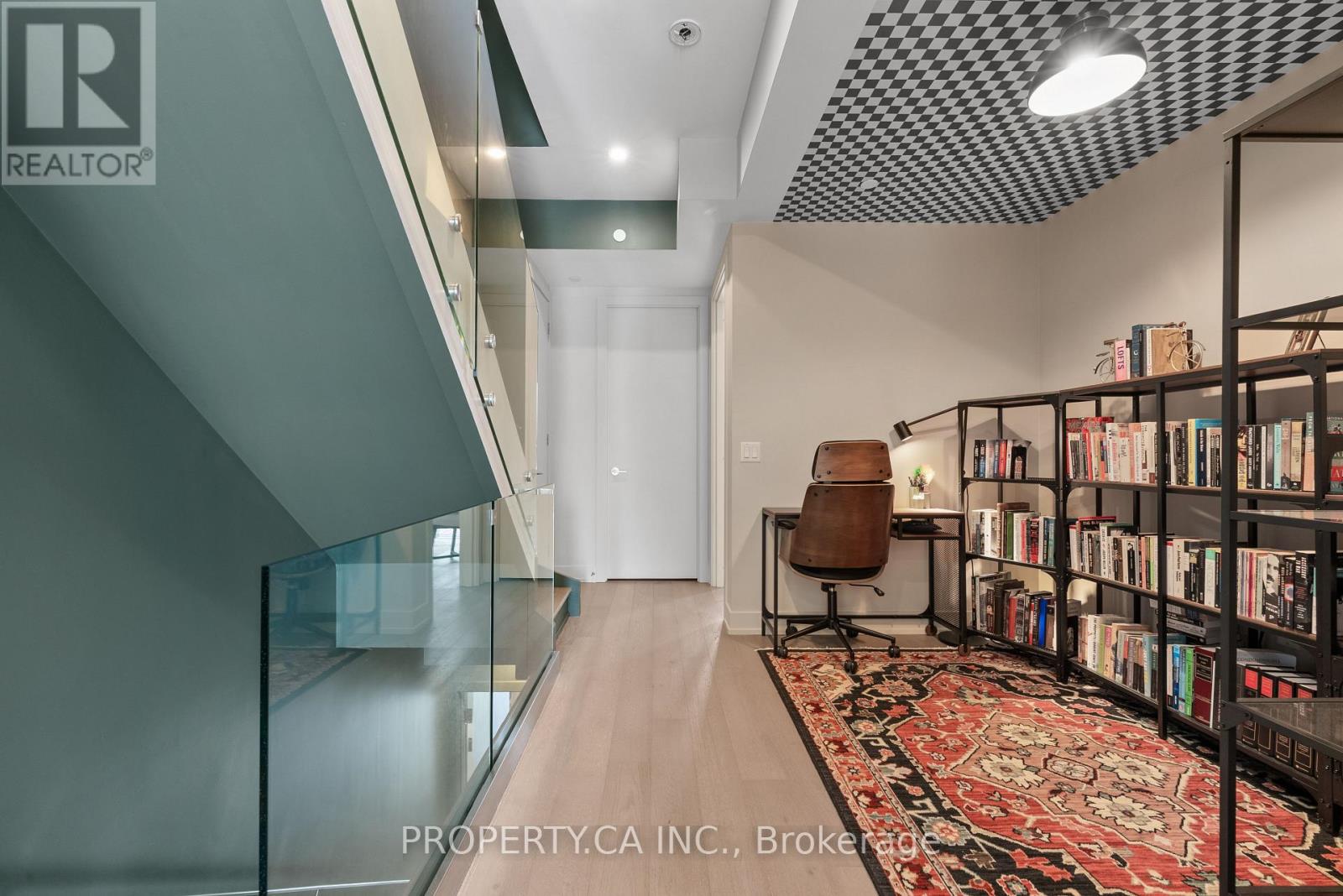 Th08 - 1331 Queen Street E, Toronto, Ontario  M4L 0B1 - Photo 19 - E12738550