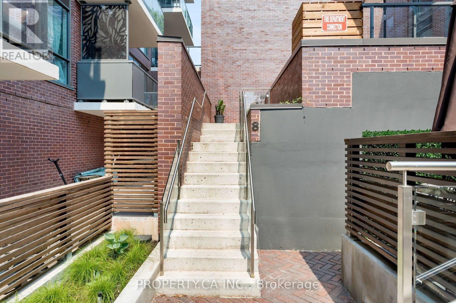 Th08 - 1331 Queen Street E, Toronto, Ontario  M4L 0B1 - Photo 2 - E12738550