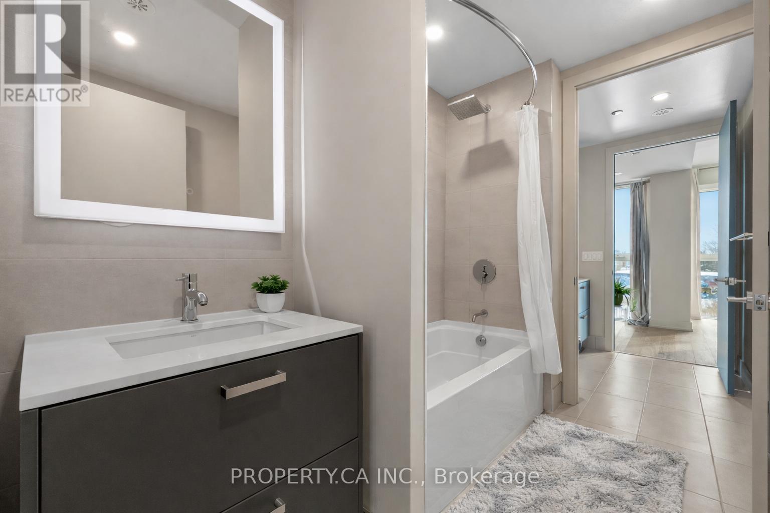 Th08 - 1331 Queen Street E, Toronto, Ontario  M4L 0B1 - Photo 31 - E12738550