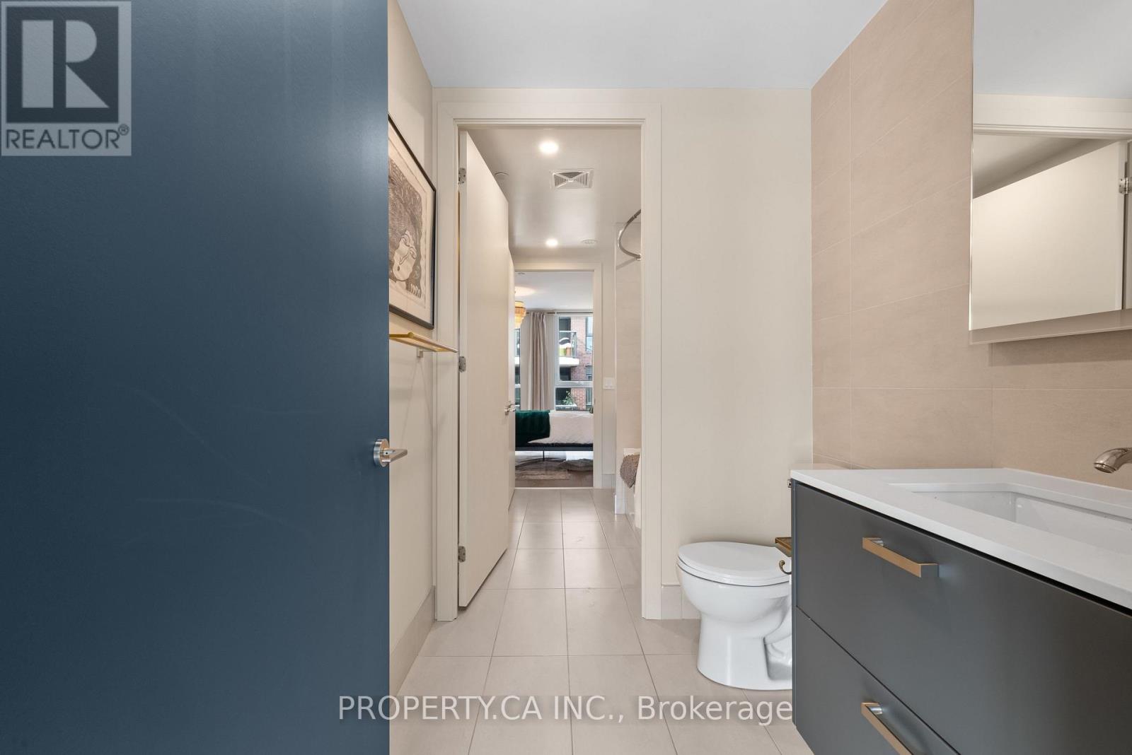 Th08 - 1331 Queen Street E, Toronto, Ontario  M4L 0B1 - Photo 32 - E12738550