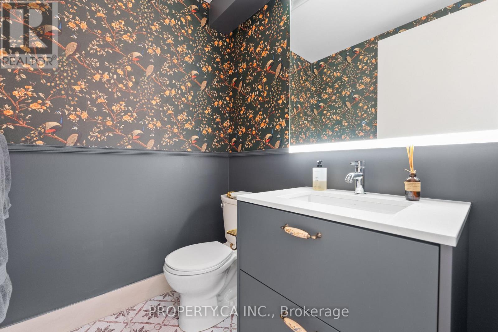 Th08 - 1331 Queen Street E, Toronto, Ontario  M4L 0B1 - Photo 37 - E12738550