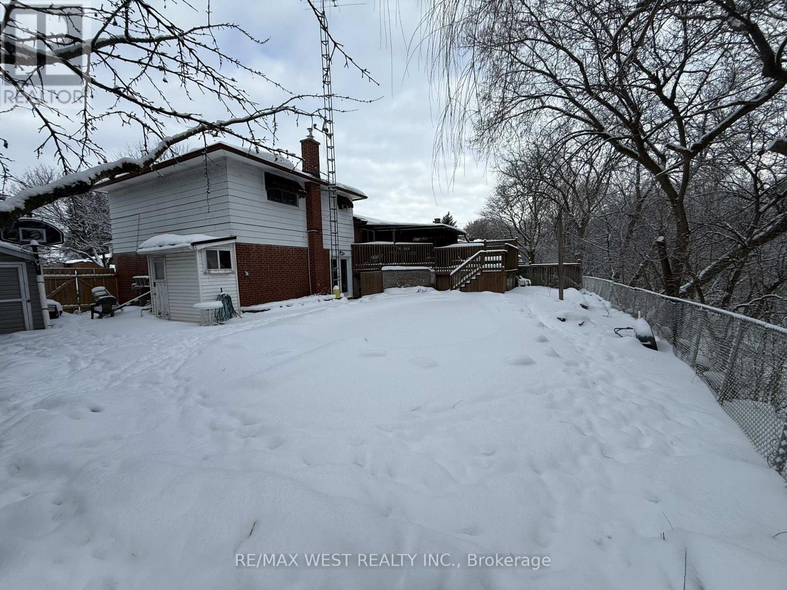509 Arnhem Drive, Oshawa, Ontario  L1G 2J2 - Photo 3 - E12738552