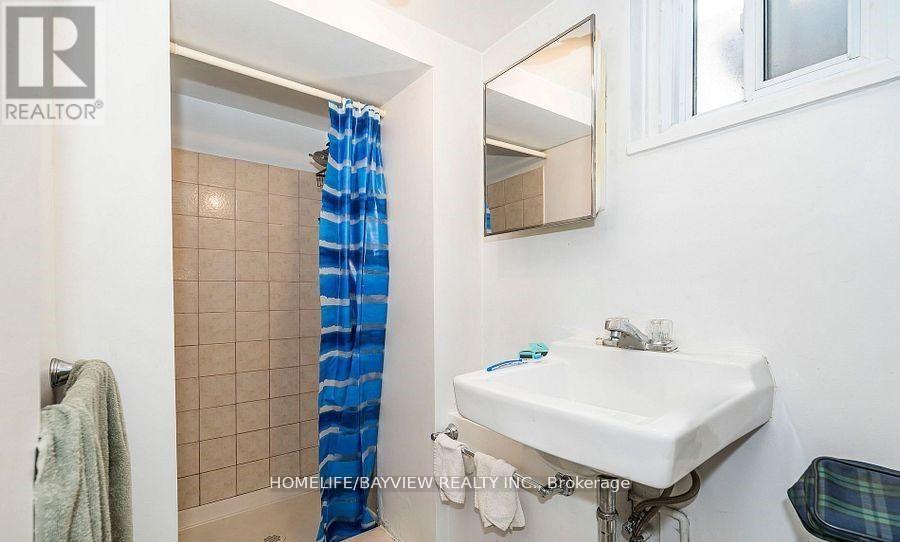 Basement - 5 Westbourne Avenue, Toronto, Ontario  M1L 2X8 - Photo 7 - E12738594